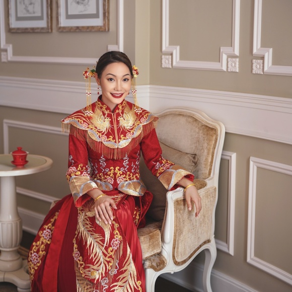 Chinese Wedding dress - Picture 3 of 4